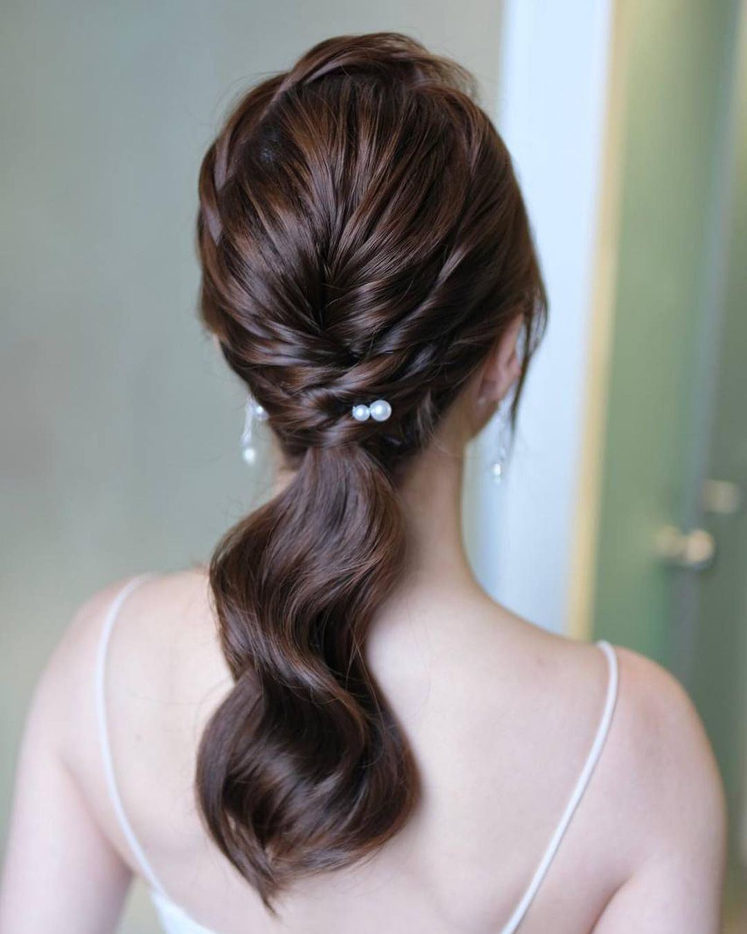 Powderpuffed Makeup for Brides