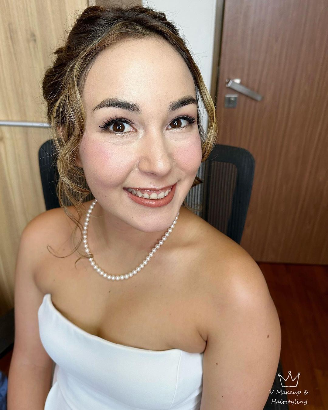 V Makeup & Hairstyling