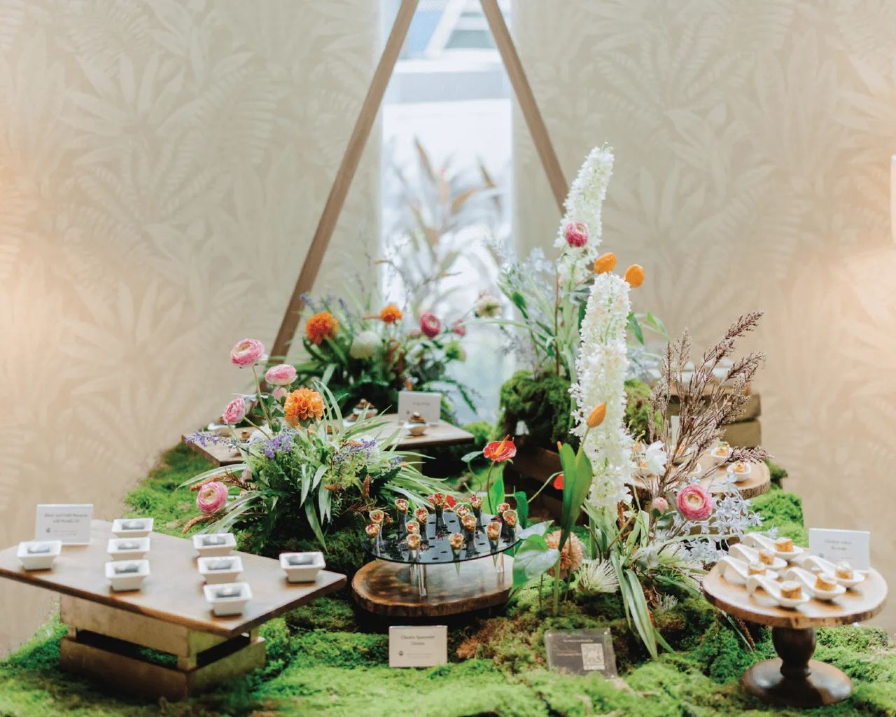 AMICI botanical wedding food display