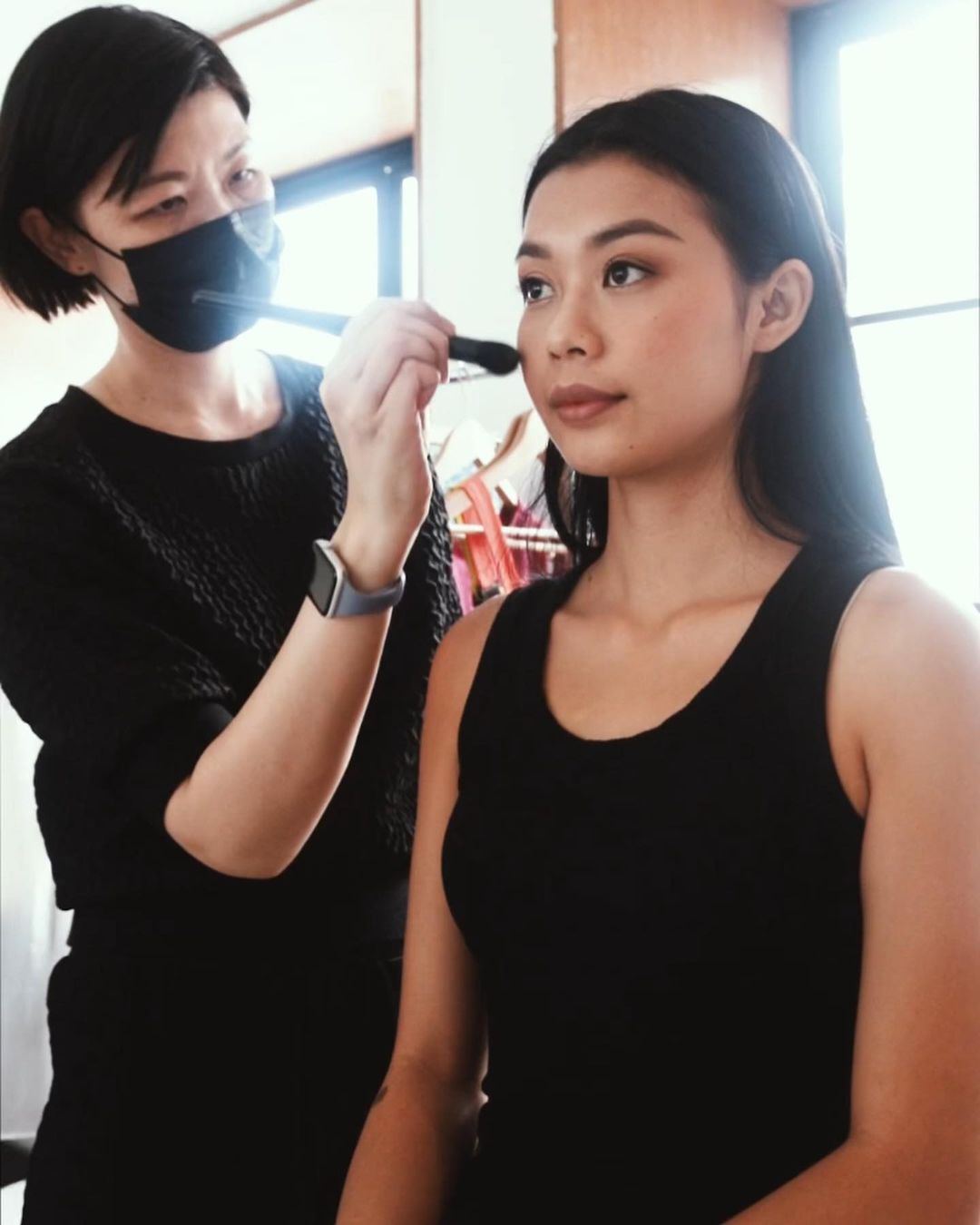 Beauty Expert Lina Makeup and Hairstyling Services