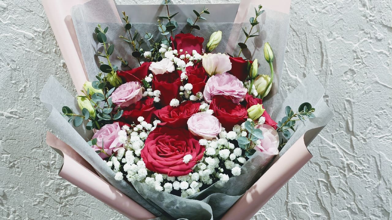 Four Season Flower & Gifts