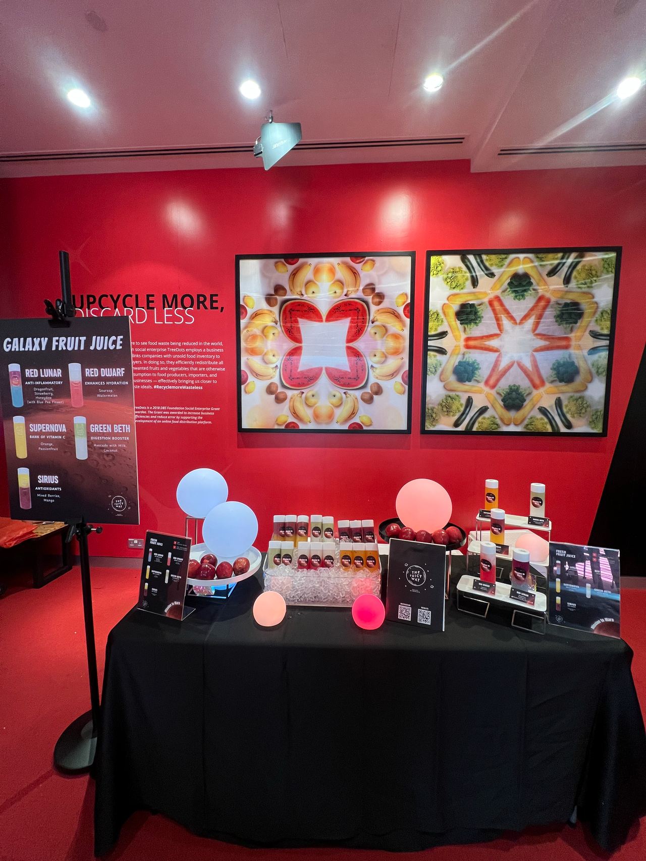 The Juicy Way: Fruit Juice Live Station & Catering
