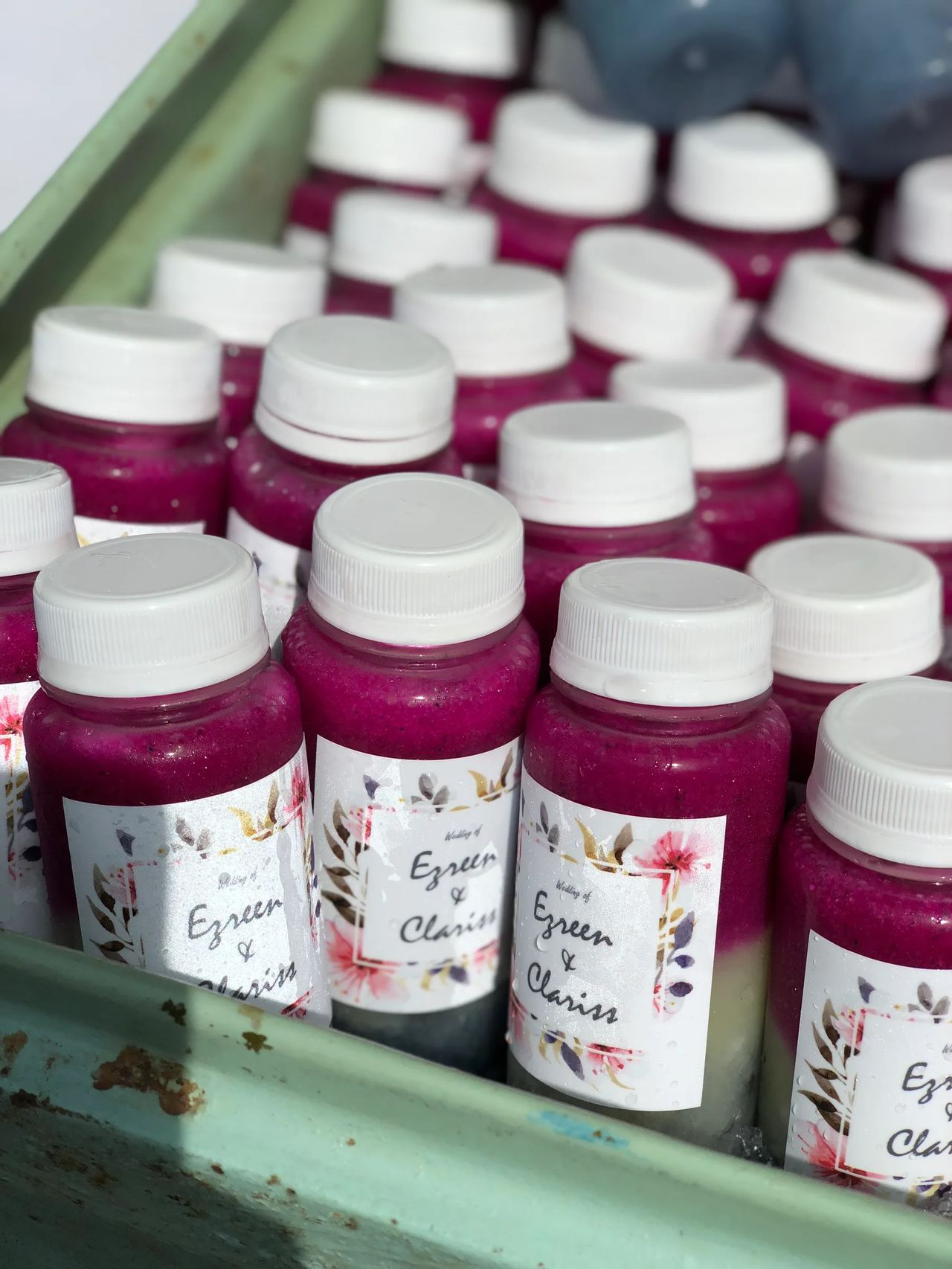 The Juicy Way: Fruit Juice Live Station & Catering