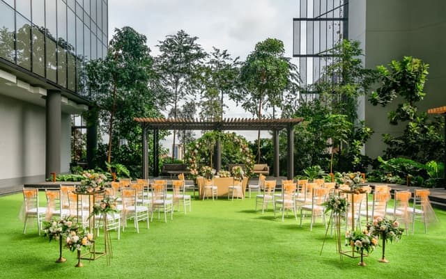Oasia Hotel Downtown