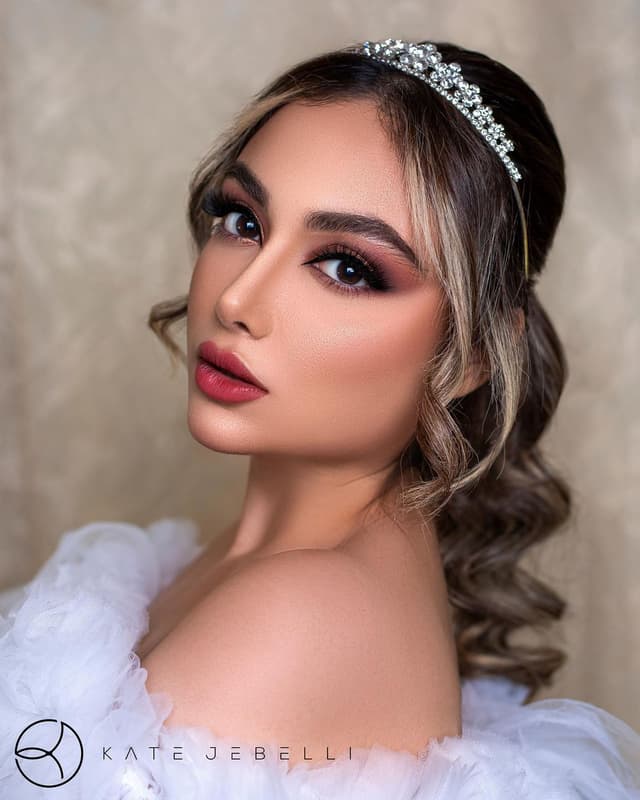Kate Jebelli Makeup