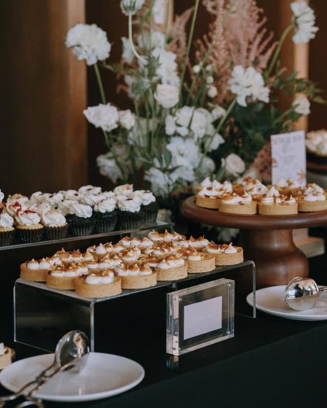 Arches & Co. l Wedding Planner