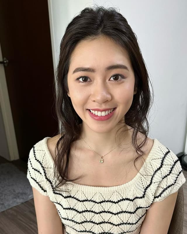 V Makeup & Hairstyling