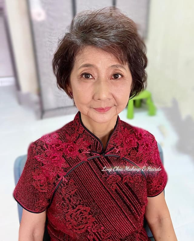 Ling Chia Makeup & Hairdo