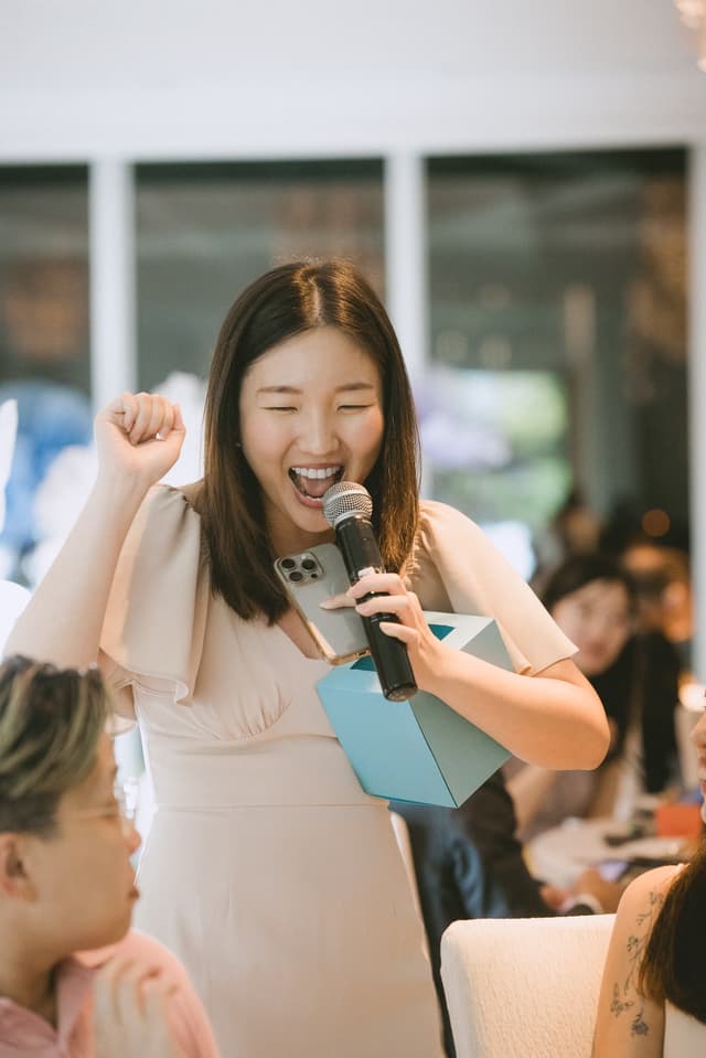 Emcee Connie Chiwa