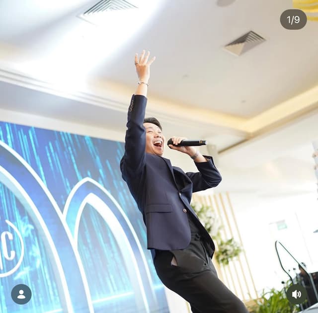 Emcee JonTee