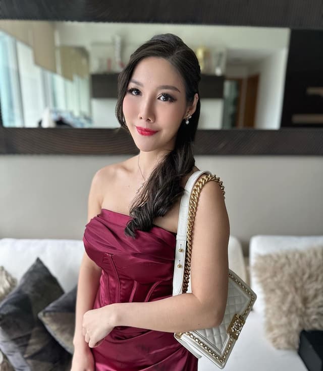 Makeup Artist Sherry