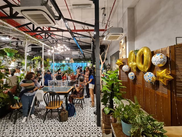 Knots Cafe & Living (Pasir Panjang)