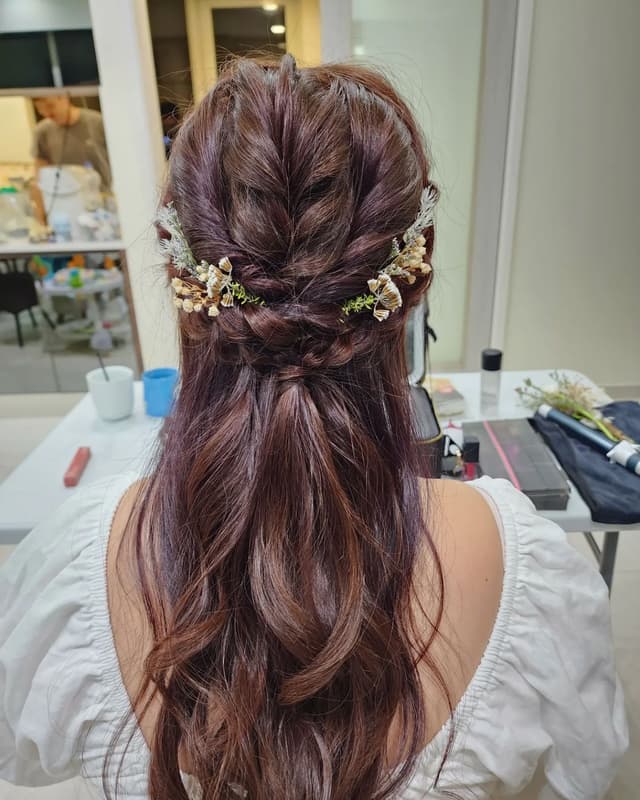 Dea.R Makeup