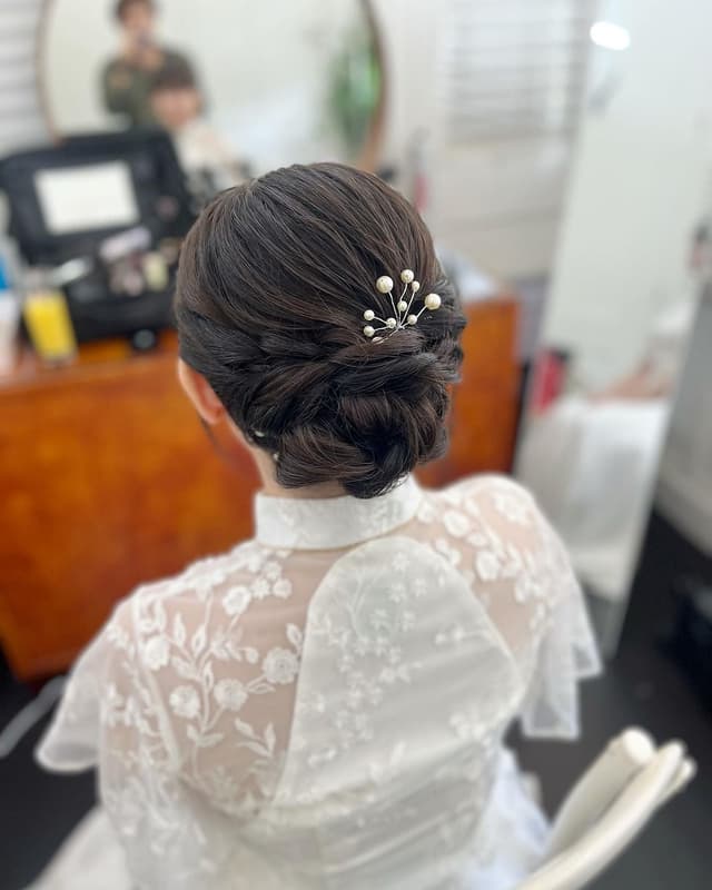 Vivian Leo-Yen Makeup Artist