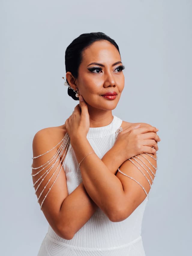 Makeup by Paula