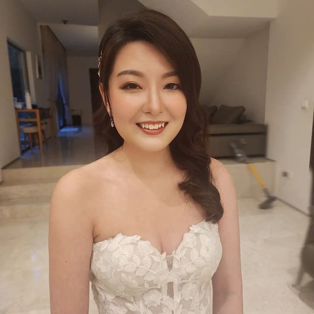 KELLYKKL MAKEUP ARTIST
