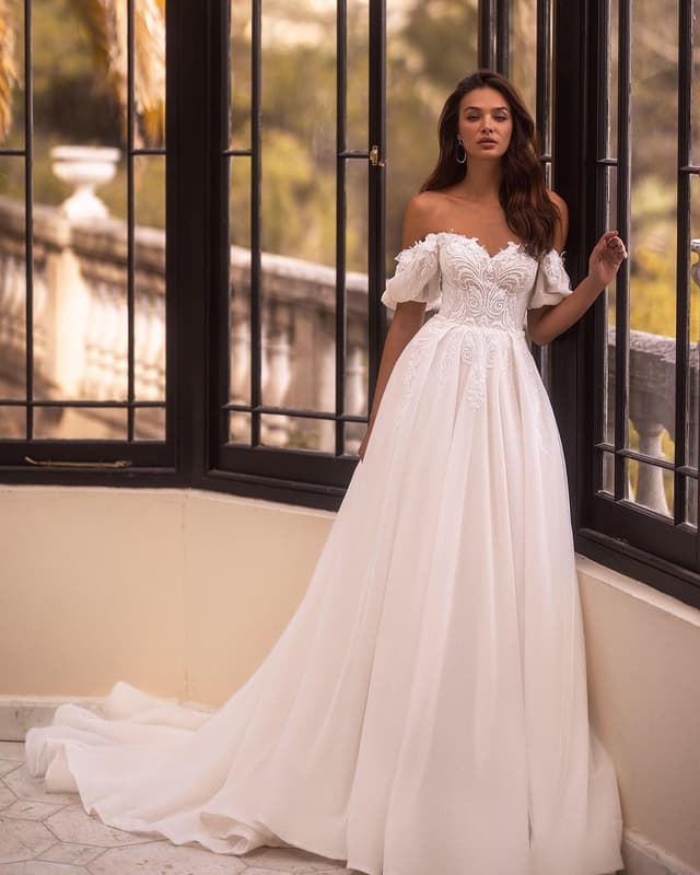 Luna Bianca Bridal Studio