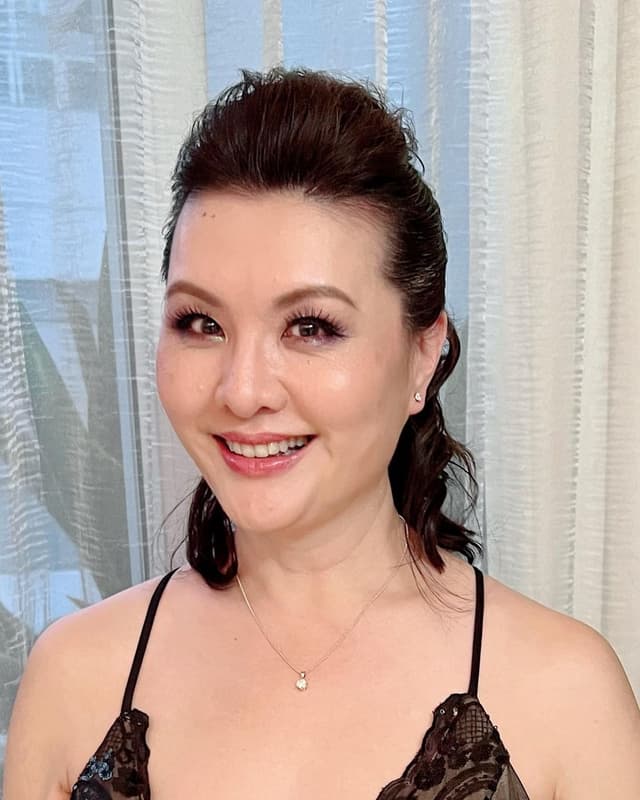 The Little Brush Makeup