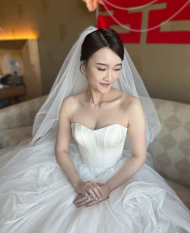 Singapore Top MUA HMUA Hair / Makeup Artist