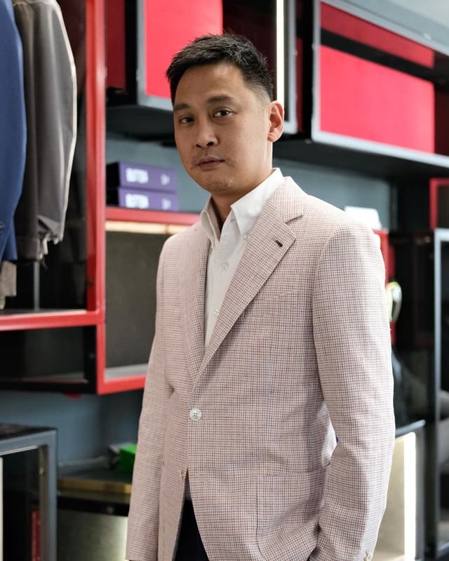 Red Dot Bespoke