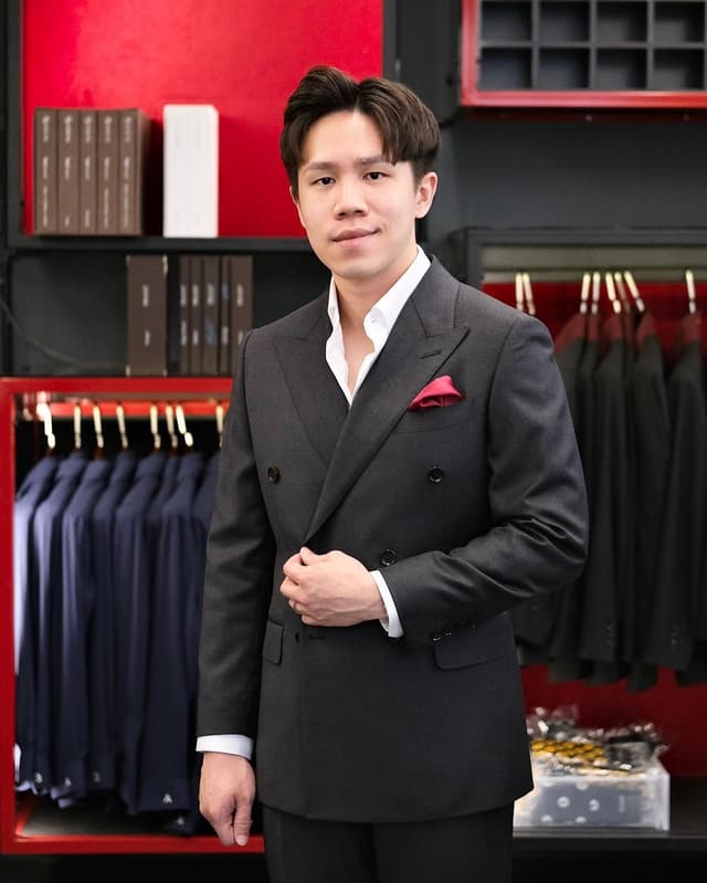 Red Dot Bespoke