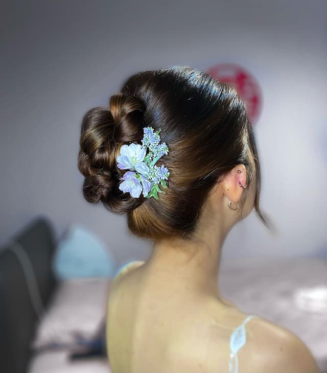 Feautte Makeup