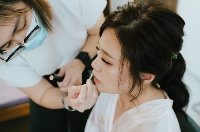 Shuzen Moy Makeup