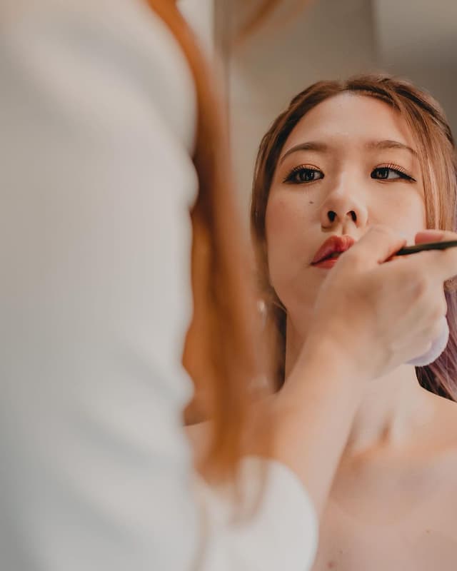 Venize Makeup