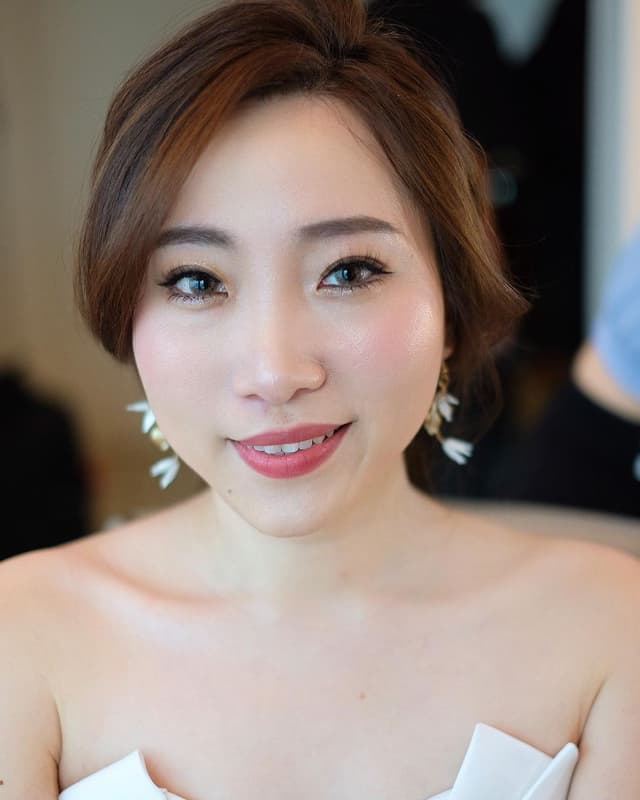 Cocoon Makeup