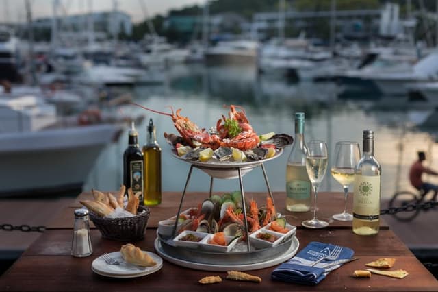 Greenwood Fish Market (Sentosa Cove)